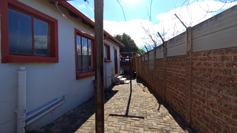 3 Bedroom Property for Sale in Noordwyk Gauteng