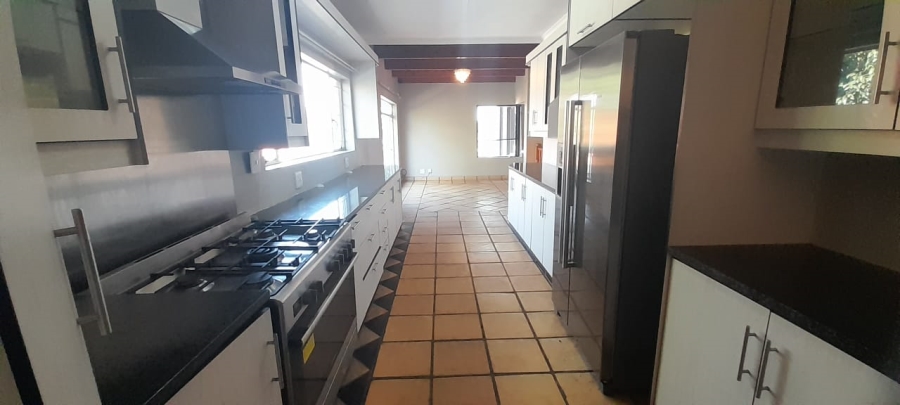 To Let 6 Bedroom Property for Rent in Waterkloof Ridge Gauteng