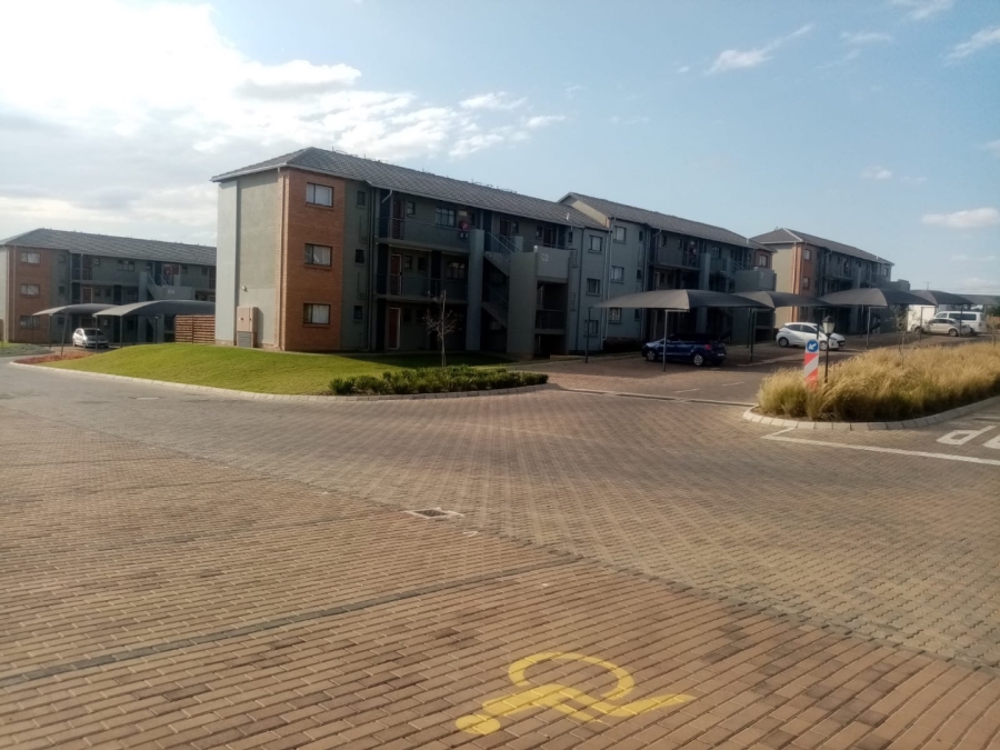 To Let 4 Bedroom Property for Rent in Esther Park Gauteng