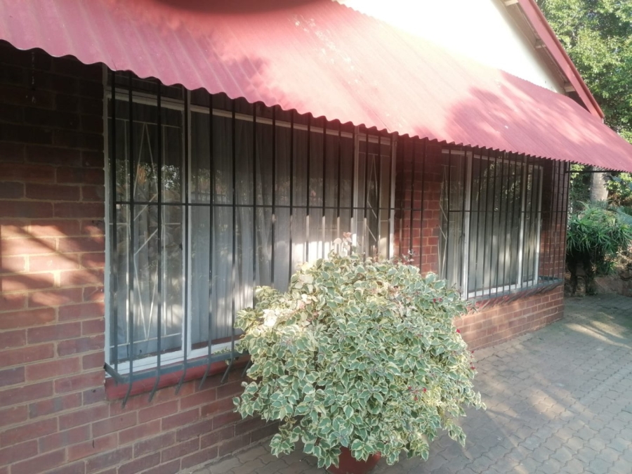 3 Bedroom Property for Sale in Villieria Gauteng