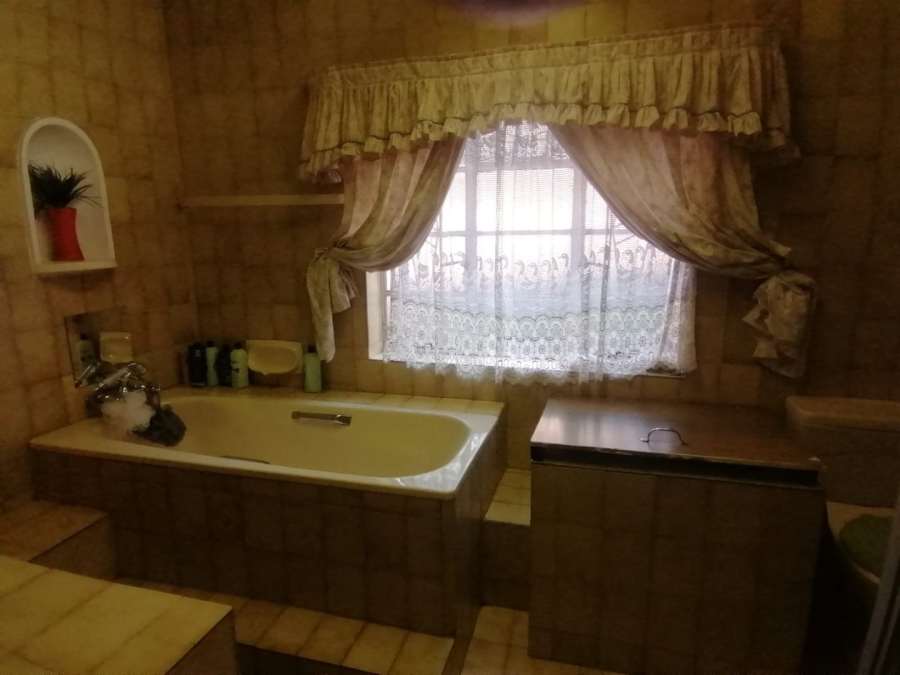 3 Bedroom Property for Sale in Villieria Gauteng
