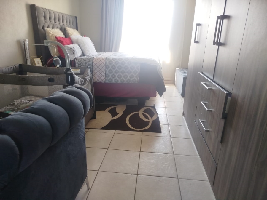 3 Bedroom Property for Sale in Kirkney Gauteng