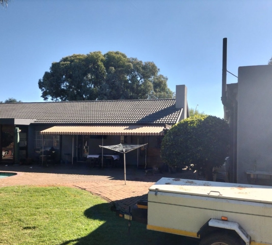 3 Bedroom Property for Sale in Harmelia Gauteng