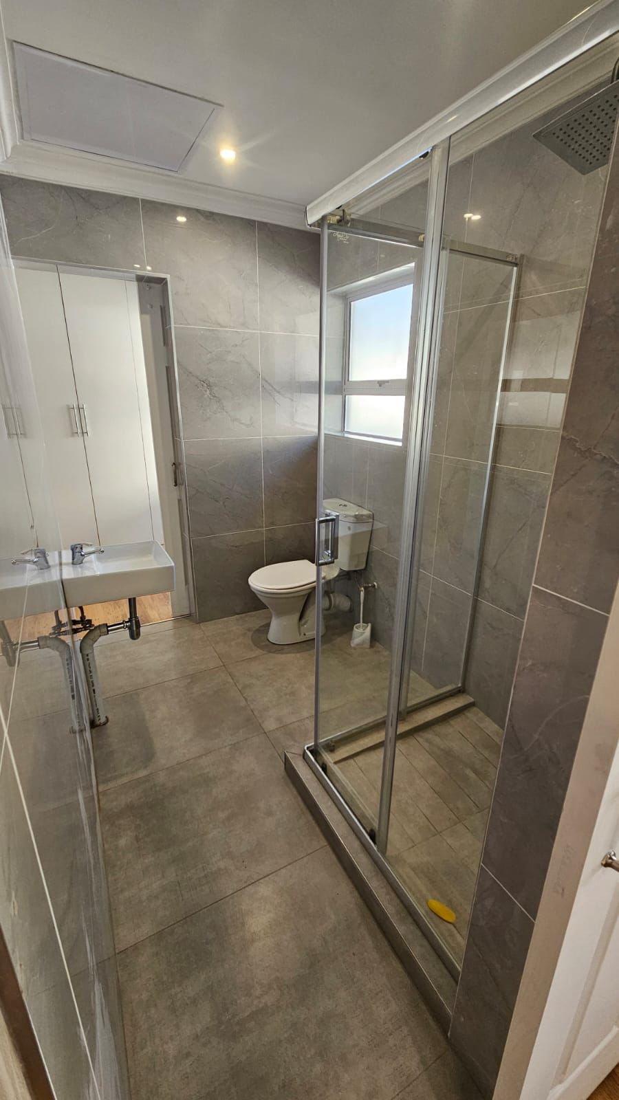 5 Bedroom Property for Sale in Rooihuiskraal Gauteng