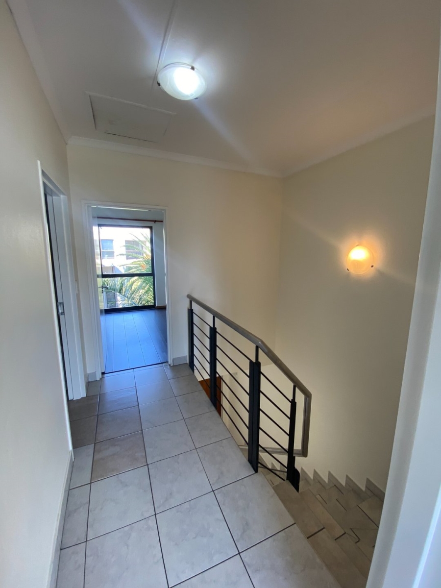 2 Bedroom Property for Sale in Fourways Gauteng