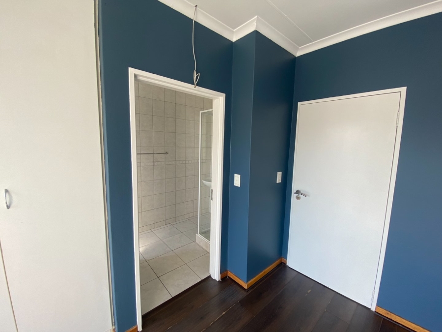 2 Bedroom Property for Sale in Fourways Gauteng
