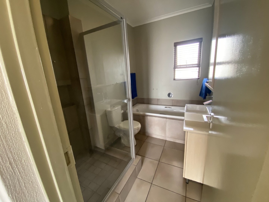 2 Bedroom Property for Sale in Fourways Gauteng