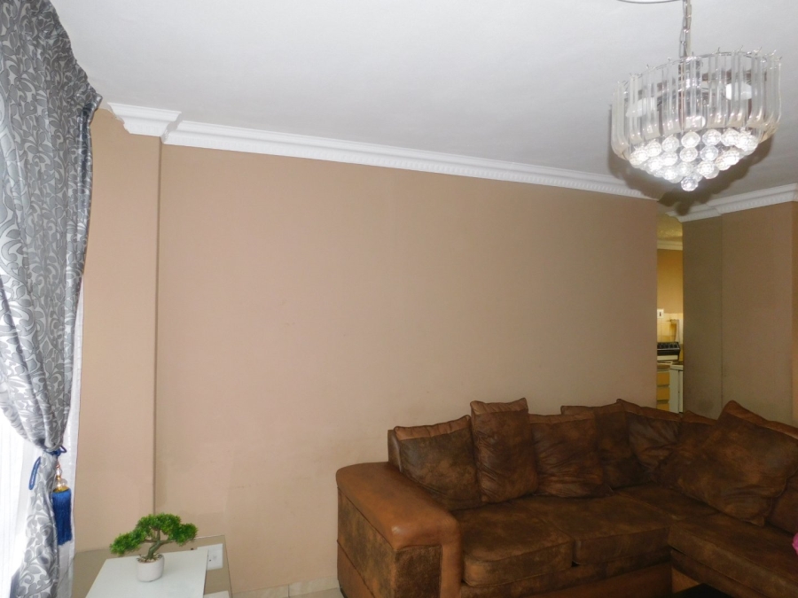 2 Bedroom Property for Sale in Silverton Gauteng