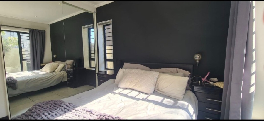 2 Bedroom Property for Sale in Broadacres Gauteng