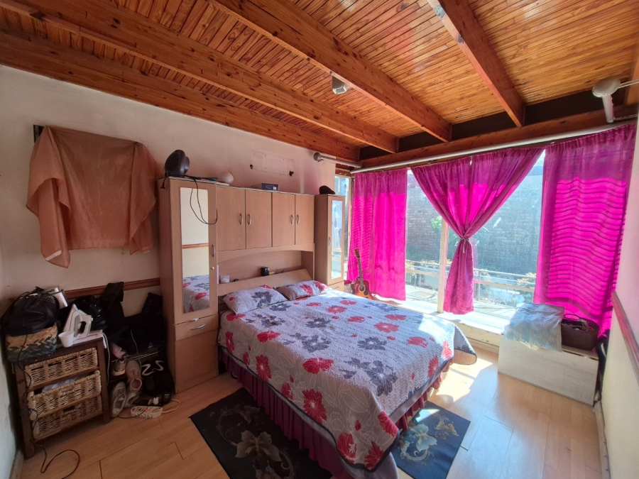 4 Bedroom Property for Sale in Laudium Gauteng