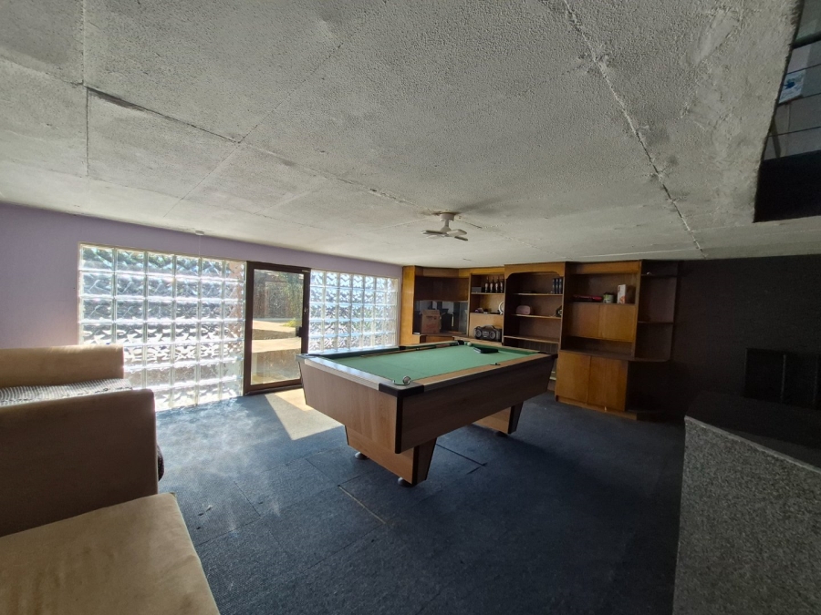 4 Bedroom Property for Sale in Laudium Gauteng