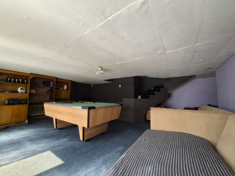 4 Bedroom Property for Sale in Laudium Gauteng