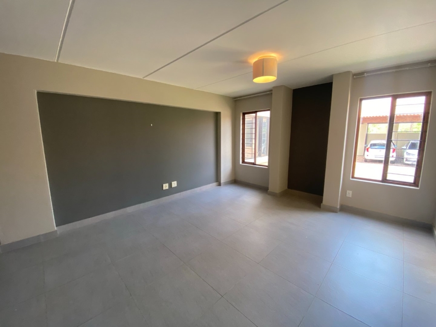 2 Bedroom Property for Sale in Fourways Gauteng