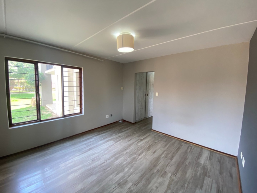 2 Bedroom Property for Sale in Fourways Gauteng
