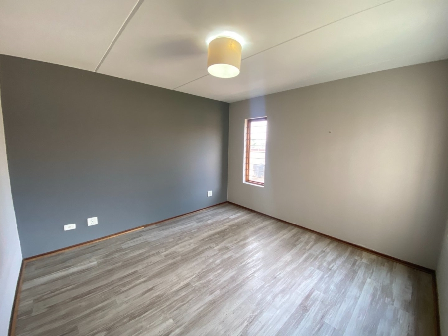 2 Bedroom Property for Sale in Fourways Gauteng