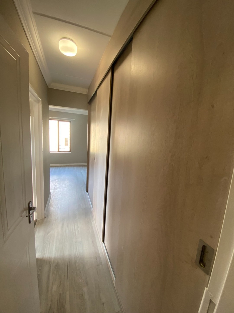 2 Bedroom Property for Sale in Broadacres Gauteng