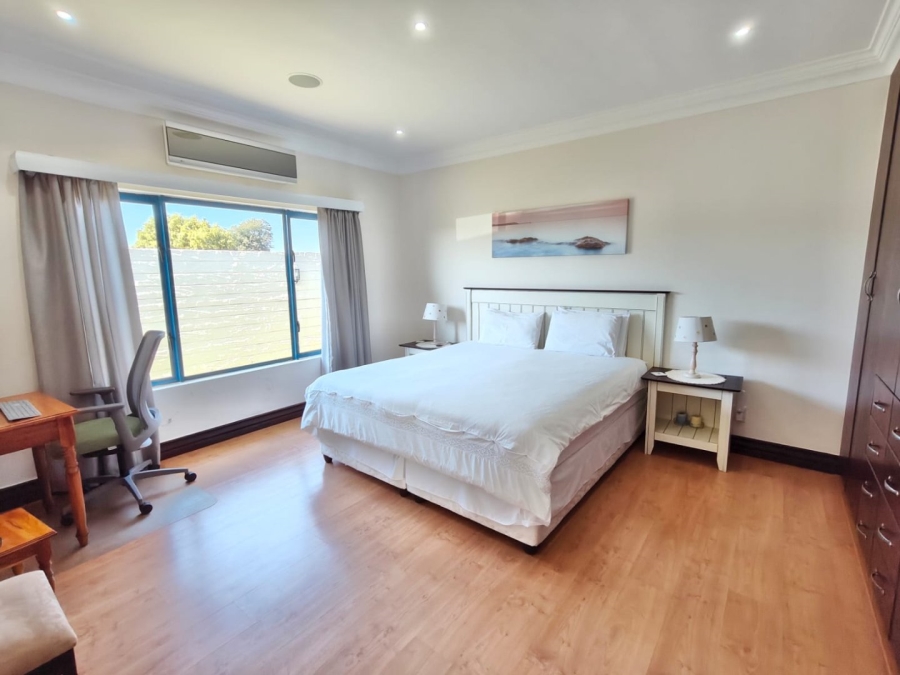 4 Bedroom Property for Sale in Vaal Marina Gauteng