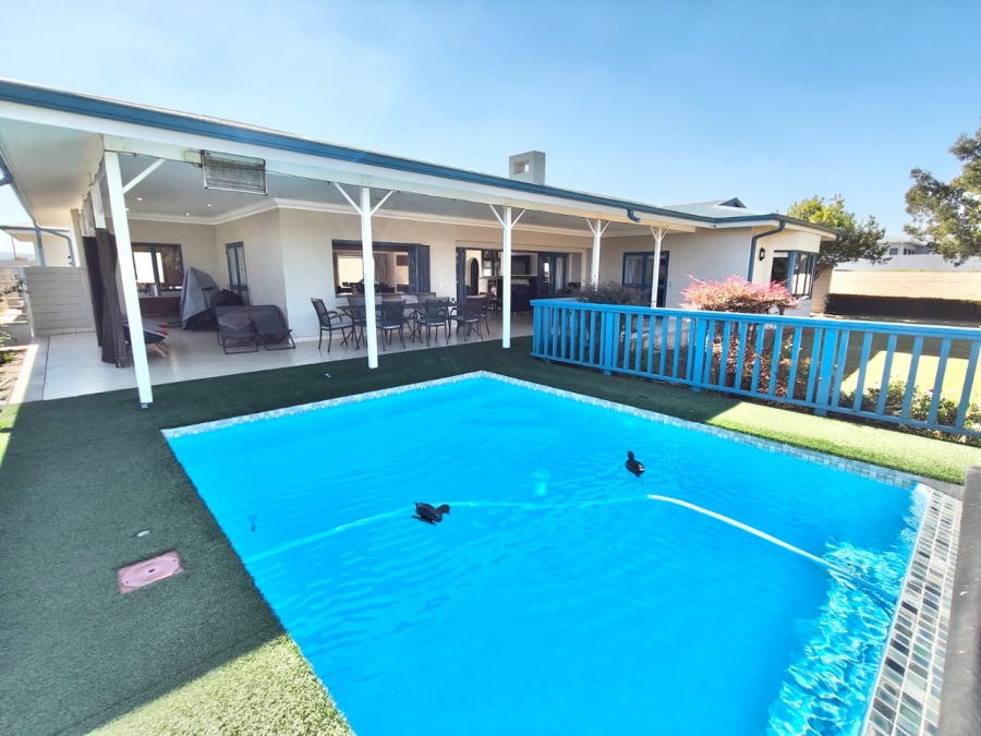 4 Bedroom Property for Sale in Vaal Marina Gauteng
