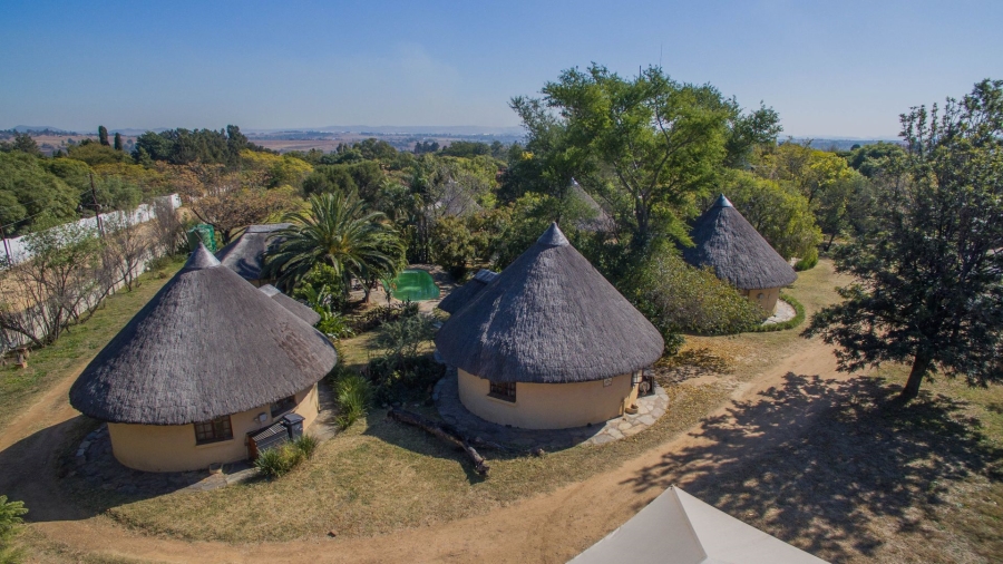  Bedroom Property for Sale in Chartwell Gauteng