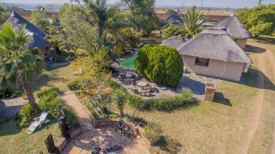  Bedroom Property for Sale in Chartwell Gauteng