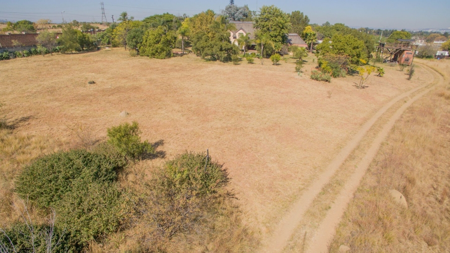  Bedroom Property for Sale in Chartwell Gauteng