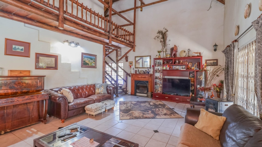  Bedroom Property for Sale in Chartwell Gauteng