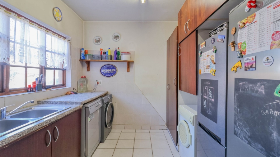  Bedroom Property for Sale in Chartwell Gauteng
