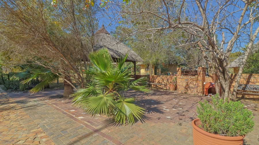  Bedroom Property for Sale in Chartwell Gauteng