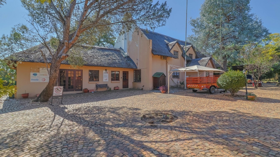  Bedroom Property for Sale in Chartwell Gauteng