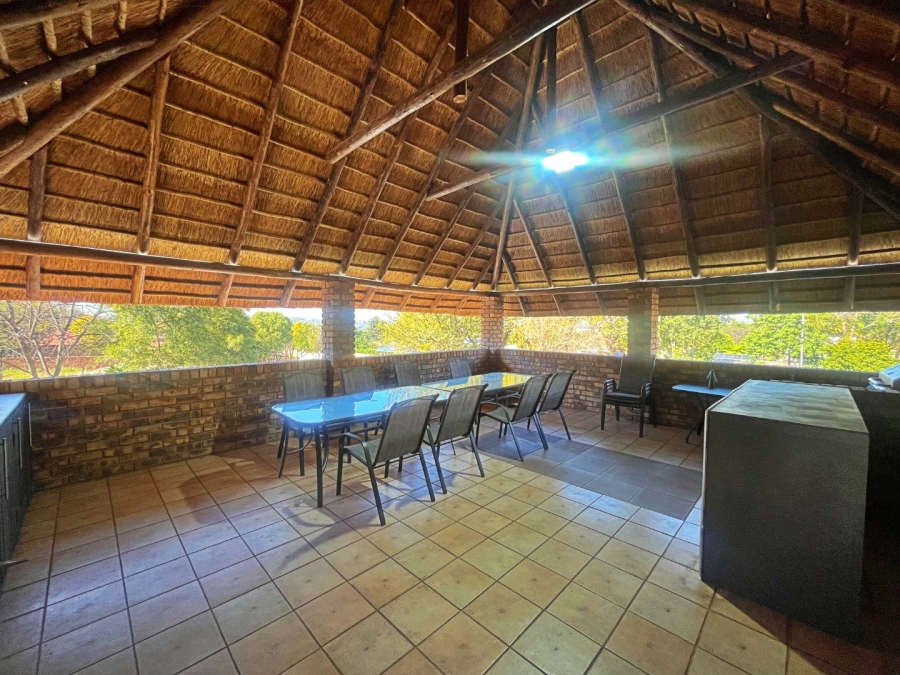 4 Bedroom Property for Sale in Val de Grace Gauteng