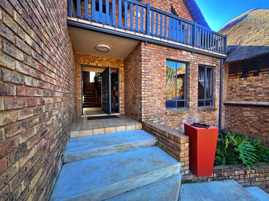 4 Bedroom Property for Sale in Val de Grace Gauteng