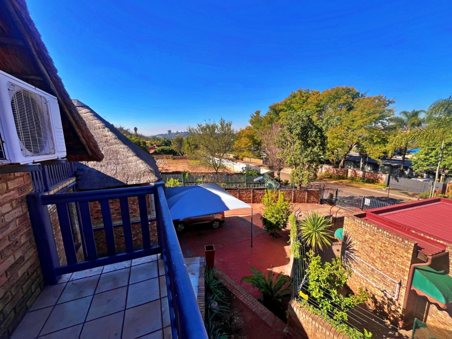 4 Bedroom Property for Sale in Val de Grace Gauteng