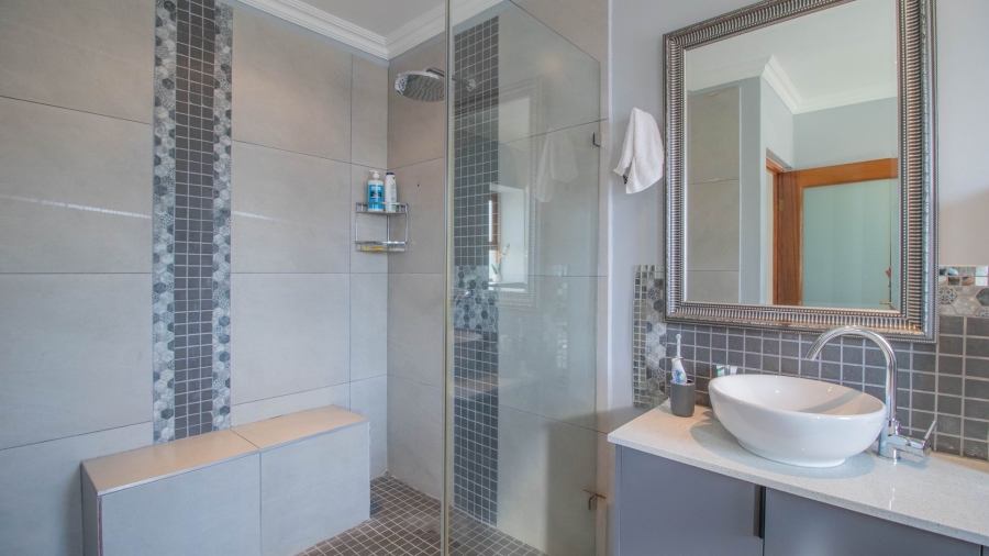 4 Bedroom Property for Sale in Greenstone Hill Gauteng