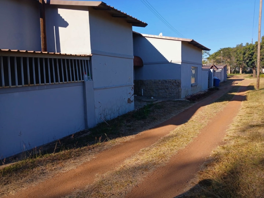 Commercial Property for Sale in Vasfontein AH Gauteng