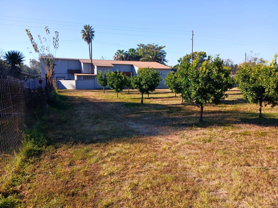 Commercial Property for Sale in Vasfontein AH Gauteng