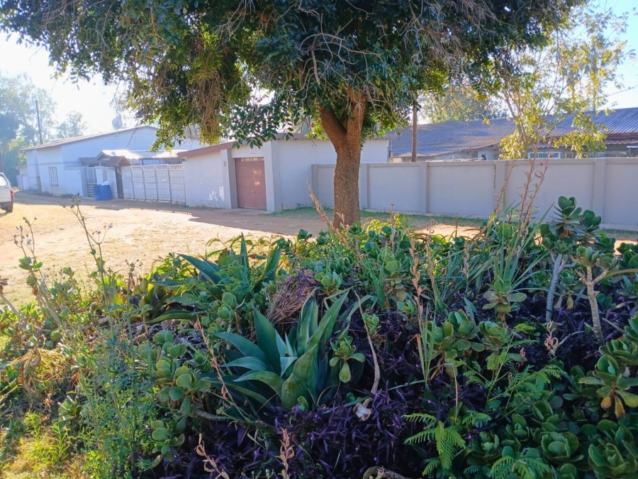 Commercial Property for Sale in Vasfontein AH Gauteng