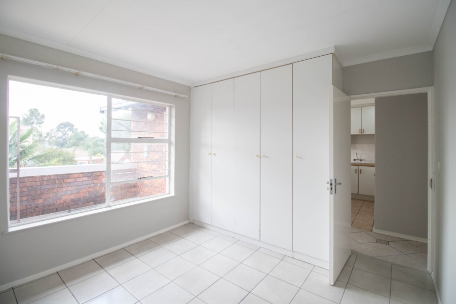 2 Bedroom Property for Sale in Glen Marais Gauteng