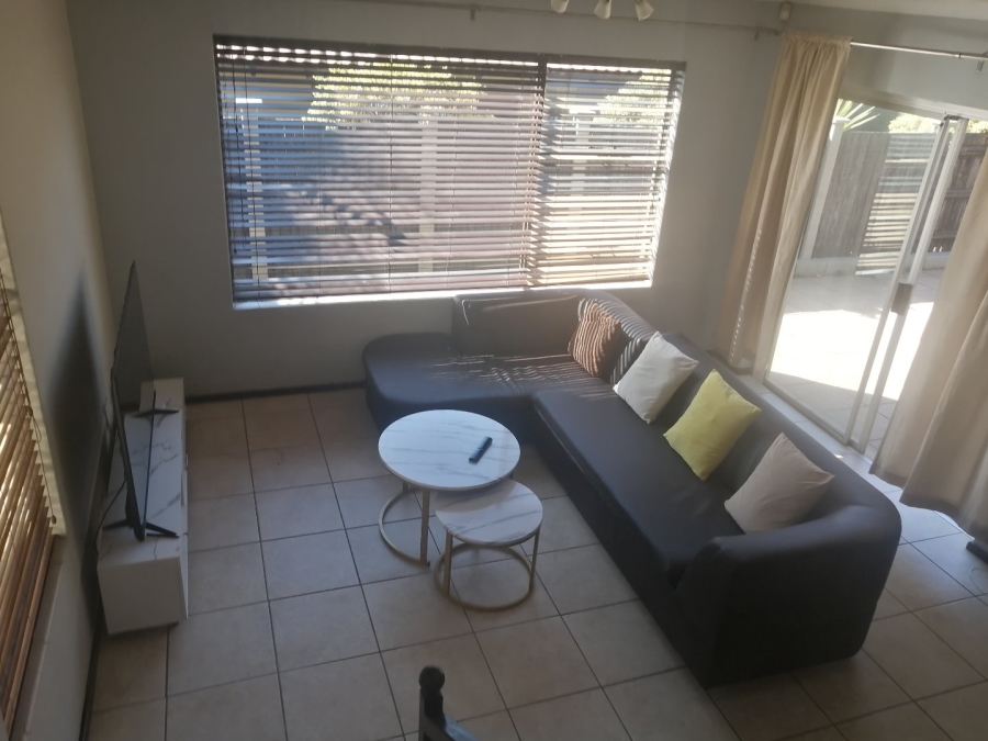 3 Bedroom Property for Sale in Broadacres Gauteng