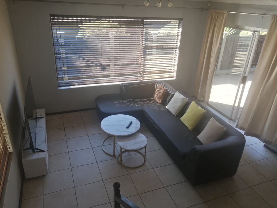 3 Bedroom Property for Sale in Broadacres Gauteng