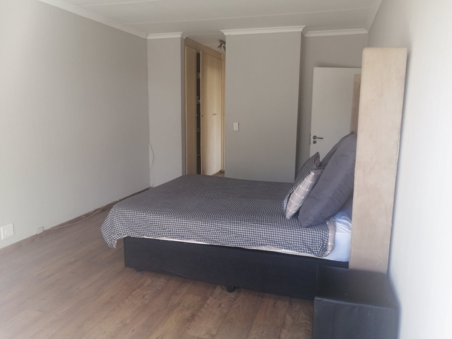 3 Bedroom Property for Sale in Broadacres Gauteng