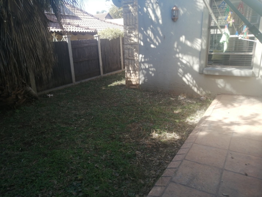 3 Bedroom Property for Sale in Broadacres Gauteng