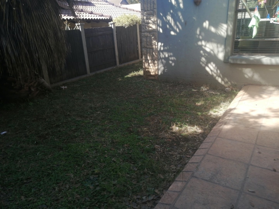 3 Bedroom Property for Sale in Broadacres Gauteng