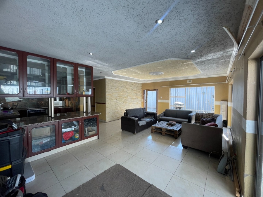 3 Bedroom Property for Sale in Westdene Gauteng