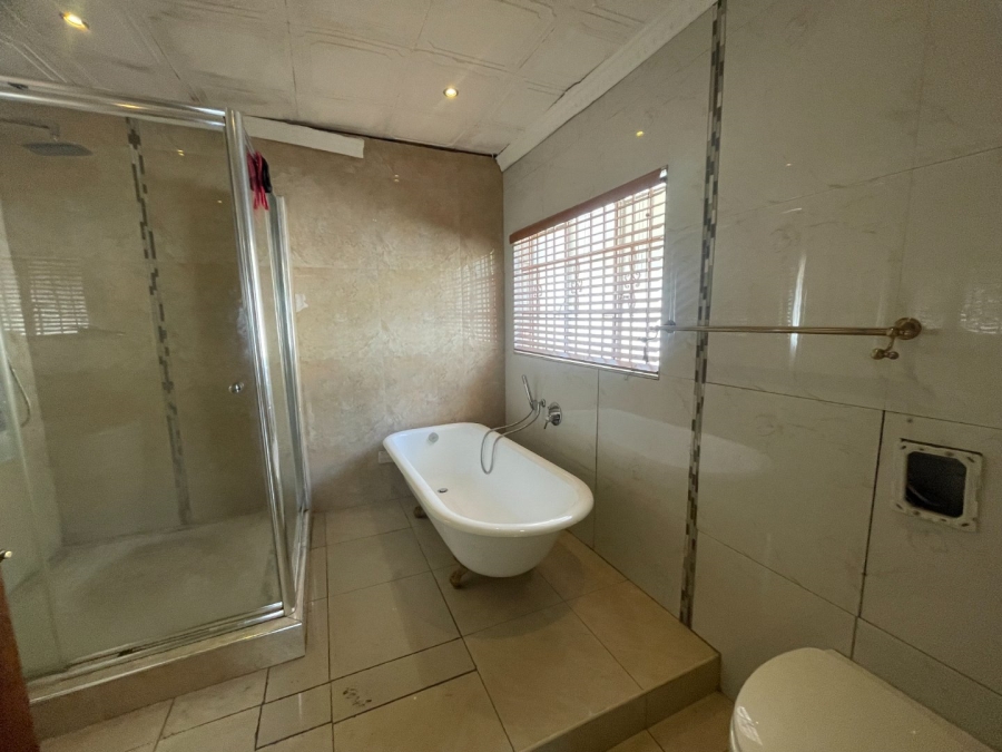 3 Bedroom Property for Sale in Westdene Gauteng