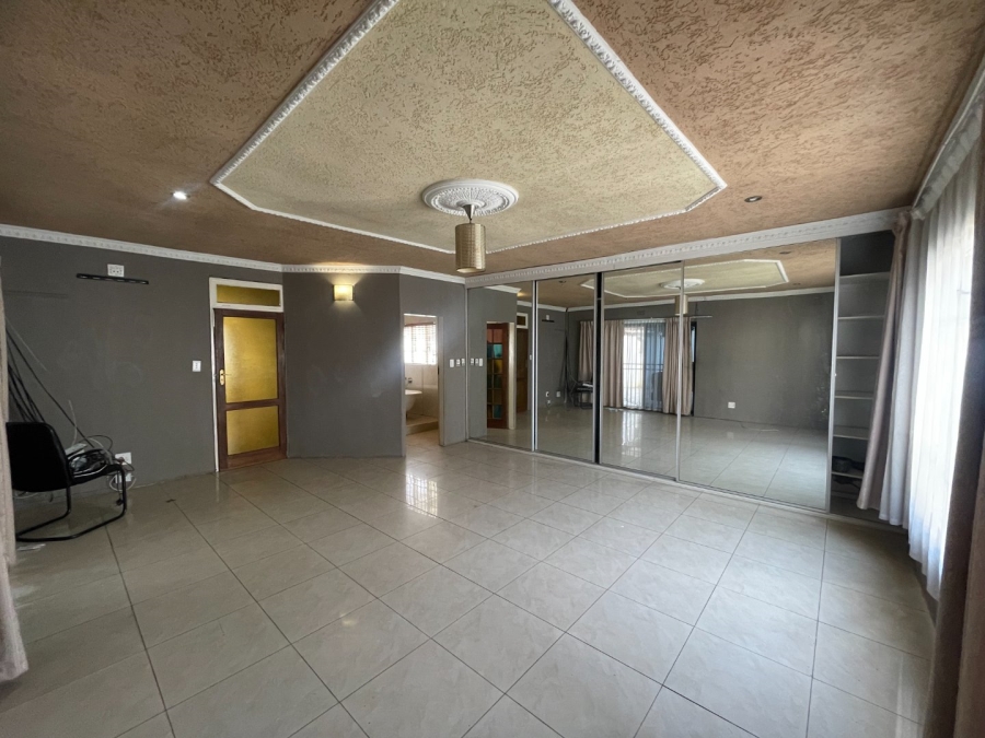 3 Bedroom Property for Sale in Westdene Gauteng
