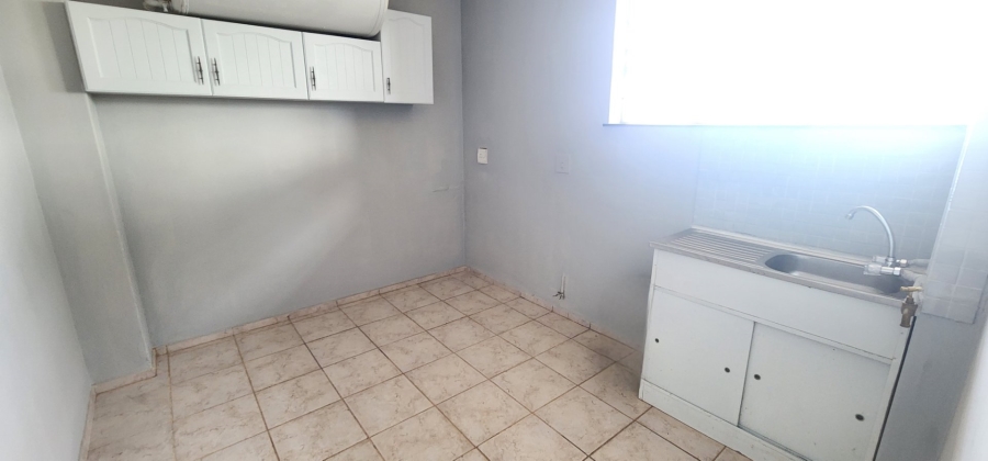 To Let 3 Bedroom Property for Rent in Laudium Gauteng
