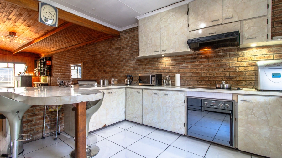 3 Bedroom Property for Sale in Turffontein Gauteng
