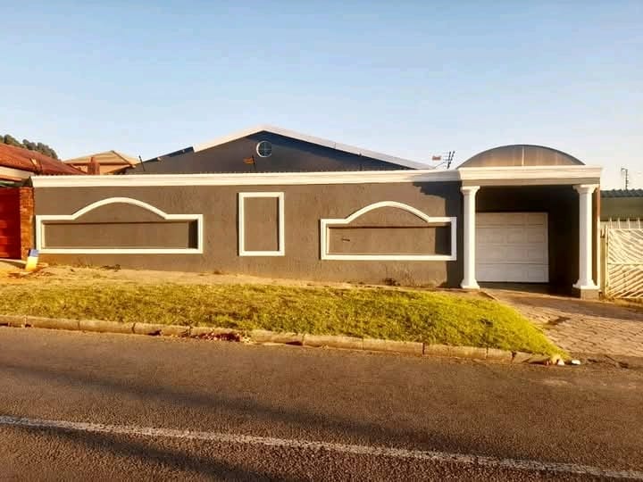 3 Bedroom Property for Sale in Turffontein Gauteng
