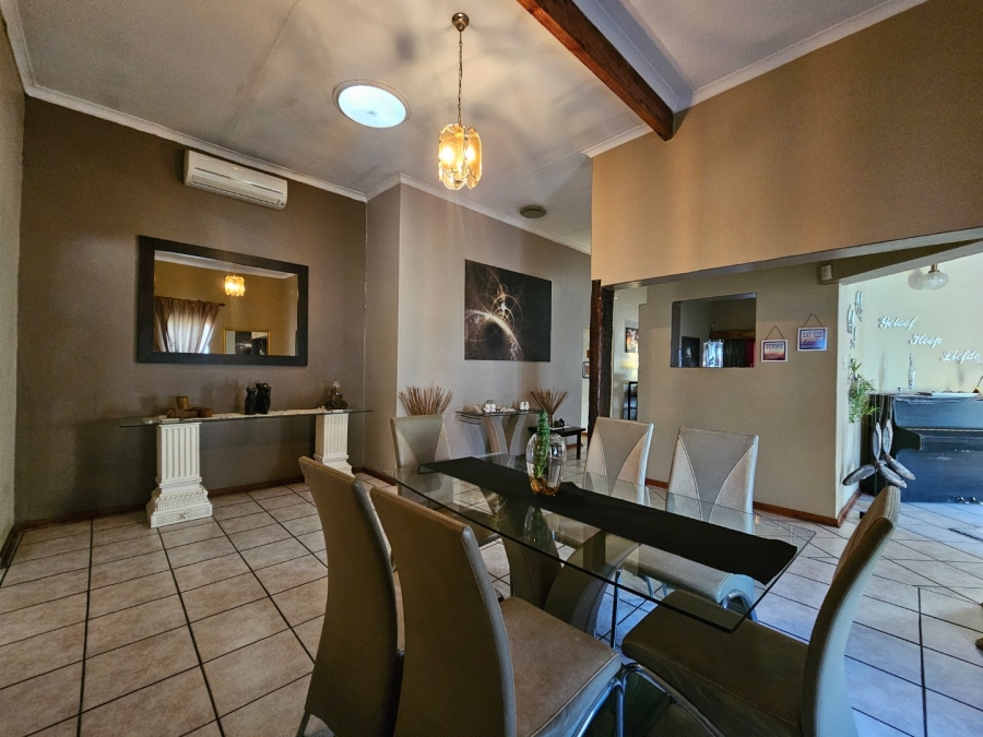 5 Bedroom Property for Sale in Vanderbijlpark Sw 2 Gauteng