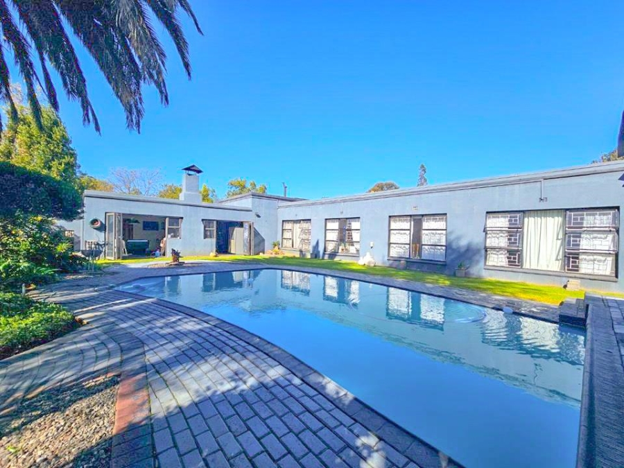 5 Bedroom Property for Sale in Vanderbijlpark Sw 2 Gauteng